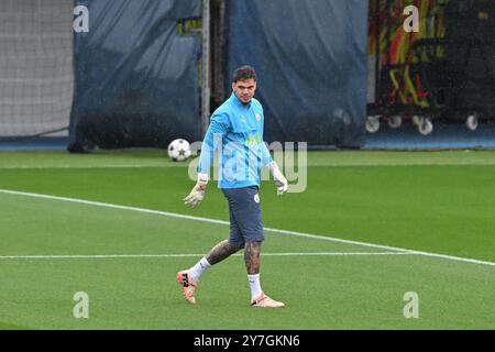 Ederson de Manchester City lors de la session de formation ouverte de Manchester City à Etihad Campus, Manchester, Royaume-Uni, 30 septembre 2024 (photo de Cody Froggatt/News images) à Manchester, Royaume-Uni le 30/09/2024. (Photo de Cody Froggatt/News images/SIPA USA) Banque D'Images