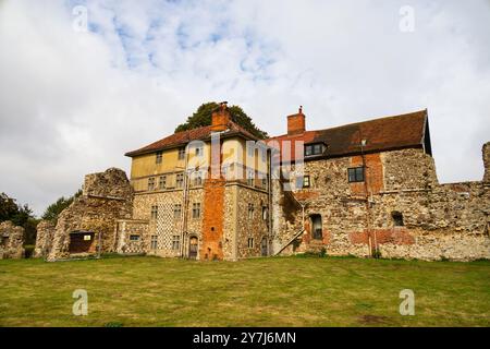 Ferme construite dans les ruines monastiques de l'abbaye de Leiston, construite en 1182 par Ranulf de Glanville. Dédié à Sainte Marie. Suffolk Banque D'Images