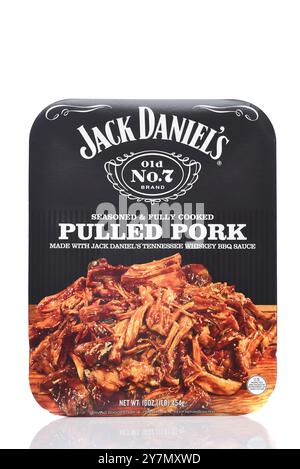 IRVINE, CALIFORNIE - 28 SEPTEMBRE 2024 : Jack Daniels Pull Pork, assaisonné et entièrement cuit. Banque D'Images