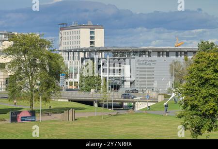 Kunstmuseum, Hollerplatz, Wolfsburg, Niedersachsen, Deutschland Banque D'Images