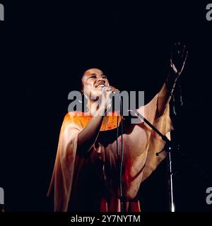 JazzFest Berlin, Philharmonie, 1976, Bild : Roberta Flack, amerikanische Soulsängerin und Pianistin Banque D'Images
