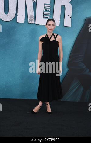 Hollywood, Californie, USA 30 septembre 2024 L'actrice Rooney Mara assiste à Warner Bros Pictures présente la première américaine de Joker folie A deux au TCL Chinese Theatre le 30 septembre 2024 à Hollywood, Californie, États-Unis. Photo de Barry King/Alamy Live News Banque D'Images