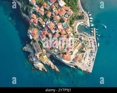 Vue aérienne de haut en bas sur le château d'Ulcinj, Monténégro. Banque D'Images