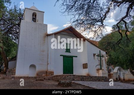 Façade de l'église de Santa Rosa de Lima à Purmamarca, Argentine. Banque D'Images