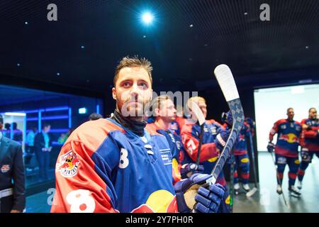 Tobias Rieder, EHC RB MUC 8 dans le match amical du Global Series Challenge EHC RB MUENCHEN - BUFFALO SABRES 0-5 au SAP Garden à Munich, Allemagne, le 27 septembre 2024. Saison 2024/2025, journée x, photographe : Peter Schatz Banque D'Images