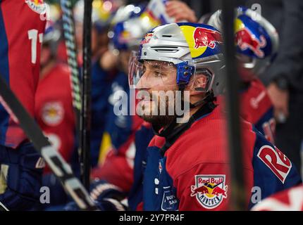 Tobias Rieder, EHC RB MUC 8 dans le match amical du Global Series Challenge EHC RB MUENCHEN - BUFFALO SABRES 0-5 au SAP Garden à Munich, Allemagne, le 27 septembre 2024. Saison 2024/2025, Journée x, photographe : ddp images / STAR-images Banque D'Images