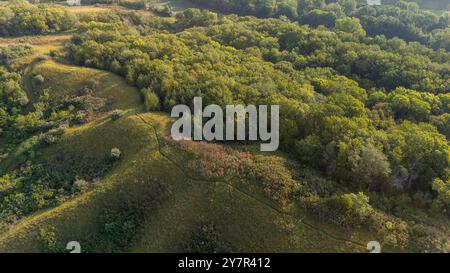 Photographie aérienne de Folsum point Preserve, une propriété protégée par la nature Conservancy dans le comté rural de Mills/Pottawattamie, Iowa, États-Unis. Banque D'Images