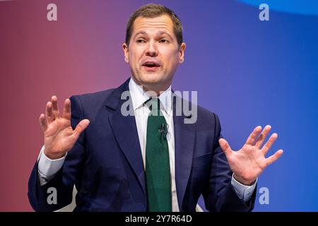 Birmingham, Royaume-Uni. 1er octobre 2024. Conférence du Parti conservateur 2024. Robert Jenrichk, député, dans le cadre de l'événement rencontrez nos candidats à la direction, partie 2, à la Conférence du Parti conservateur 2024. Crédit : Neil Terry/Alamy Live News Banque D'Images