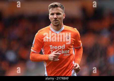 Lee Evans de Blackpool lors du match de Sky Bet League One à Bloomfield Road, Blackpool. Date de la photo : samedi 28 septembre 2024. Banque D'Images