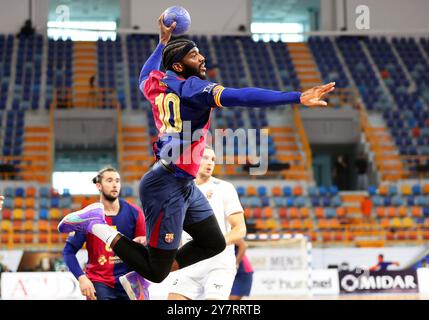 Neu Kairo, Egypte. 1er octobre 2024. Handball, Super Globe IHF, finale, demi-finale, FC Barcelona - Telekom Veszprem. Dika Mem (M) de Barcelone en action. Crédit : Khaled Elfiqi/dpa/Alamy Live News Banque D'Images