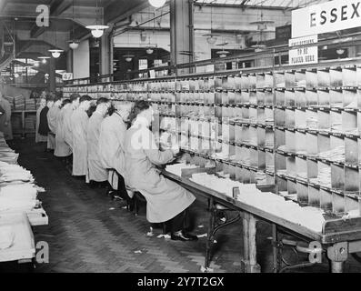 Mount Pleasant G.P.O. Sorting Office , Londres, Angleterre . 28 novembre 1950 Banque D'Images