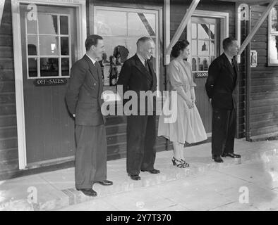 Ouverture de la bataille d'Angleterre public House - Northfleet . 22 mars 1948 Banque D'Images