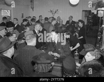 Ouverture de la bataille d'Angleterre public House - Northfleet . 22 mars 1948 Banque D'Images