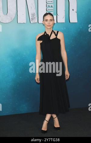 30 septembre 2024, Los Angeles, Californie, États-Unis : Rooney Mara Ã la première de Joker : folie à deux au TCL Chinese Theatre IMAX (crédit image : © Nina Prommer/ZUMA Press Wire) USAGE ÉDITORIAL SEULEMENT! Non destiné à UN USAGE commercial ! Banque D'Images