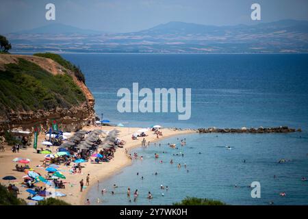 Plage de Nea Fokaia. Halkidiki, Grèce Banque D'Images