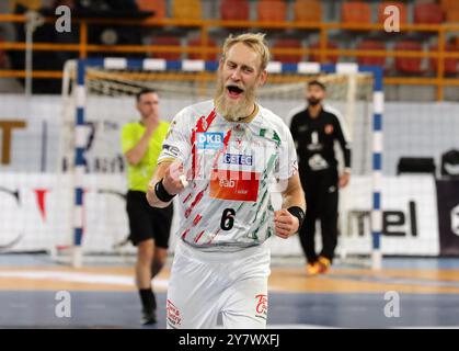 Neu Kairo, Egypte. 1er octobre 2024. Handball, Super Globe IHF, finale, demi-finale, SC Magdeburg - Al Ahly Cairo. Matthias Musch de Magdebourg réagit. Crédit : Khaled Elfiqi/dpa/Alamy Live News Banque D'Images