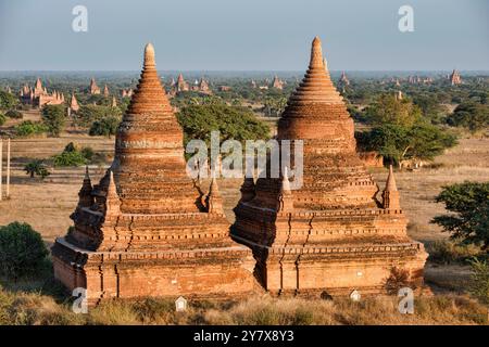 Dans les temples du soleil, Bagan, Myanmar. Banque D'Images