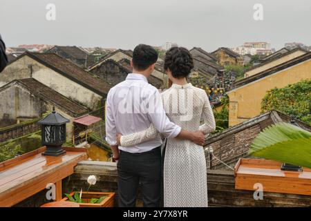 L'amour sur le toit, le vieux quartier, Hoi An, Vietnam. Banque D'Images