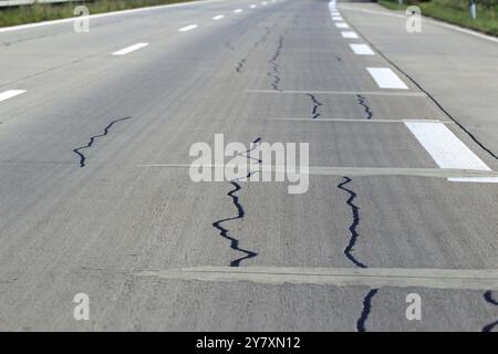 Autoroute réparée, besoin de rénovation, Allemagne, Europe Banque D'Images