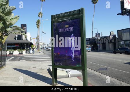 Los Angeles, Californie, USA 30 septembre 2024 Grotesquerie affiche sur Sunset Blvd le 30 septembre 2024 à Los Angeles, Californie, USA. Photo de Barry King/Alamy Stock photo Banque D'Images