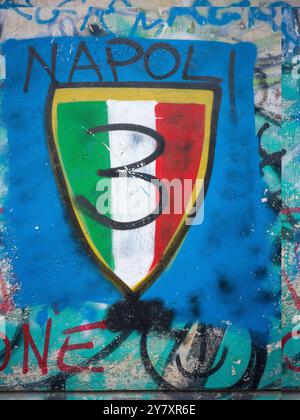 Les Napolitains sont fiers de leurs 3 championnats de football, graffiti dans la vieille ville de Naples, Naples, Campanie, Italie du Sud, Italie, Europe Banque D'Images