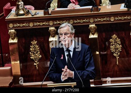 Paris, France. 1er octobre 2024. Antonin Burat/le Pictorium - discours de politique générale du premier ministre Michel Barnier devant l'Assemblée nationale française - 01/10/2024 - France/Paris - le premier ministre Michel Barnier prononce son discours de politique générale devant l'Assemblée nationale française, le 1er octobre 2024. Crédit : LE PICTORIUM/Alamy Live News Banque D'Images