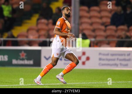 CJ Hamilton de Blackpool lors du match de Sky Bet League 1 Blackpool vs Lincoln City à Bloomfield Road, Blackpool, Royaume-Uni. 1er octobre 2024. (Photo de Gareth Evans/News images) à Blackpool, Royaume-Uni le 10/01/2024. (Photo de Gareth Evans/News images/SIPA USA) crédit : SIPA USA/Alamy Live News Banque D'Images