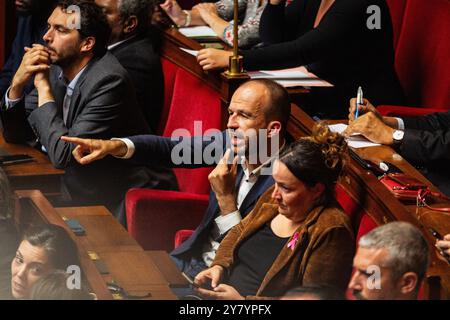 Paris, France. 1er octobre 2024. Manuel Bompard, député de la France insoumise - Nouveau Front populaire, vu lors du discours du premier ministre à l'Assemblée nationale. A l’ouverture des sessions ordinaires de l’Assemblée nationale, le premier ministre Michel Barnier a prononcé un discours de politique générale dans l’hémicycle du Palais Bourbon, à Paris. Crédit : SOPA images Limited/Alamy Live News Banque D'Images