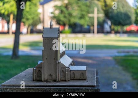 Une maquette de l'église de gamla kyrkans grund est un rappel de ce à quoi l'église ressemblait sur ce site Landskrona. Borgmästargatan, Landskrona, Skåne län, Suède Banque D'Images