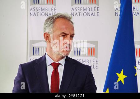 Paris, France. 1er octobre 2024. Emmanuel Gregoire, député PS du NFP lors d'une conférence de presse à l'Assemblée nationale, à Paris, France, le 1er octobre 2024. Photo de Karim ait Adjedjou/ABACAPRESS. COM Credit : Abaca Press/Alamy Live News Banque D'Images