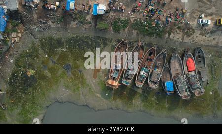 Vue aérienne du marché aux poissons, division de Chittagong, Chittagong, Bangladesh Banque D'Images