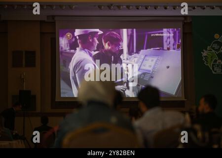 Gaziantep, Turquie. 12 mai 2022. Un sommet pour examiner les possibilités économiques de coopération entre la Turquie et l'Allemagne se tient dans la ville turque de Gaziantep. L'événement, intitulé « Sommet de la transformation environnementale », fait partie du programme organisé par le ministère de la Fédération allemande de l'économie et du développement, conjointement avec l'Organisation de coopération allemande, le ministère turc du commerce et la Chambre de commerce et d'industrie de Gaziantep. Davut Gul, gouverneur de Gaziantep, et Adnan Ünverdi, président de la Chambre de commerce et d'industrie de Gaziantep, ont prononcé une allocution Banque D'Images