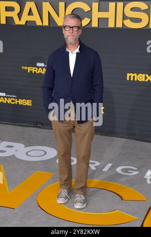 Alan Ruck BEI der Premiere der HBO Serie The franchise im Paramount Theater. Los Angeles, 01.10.2024 *** Alan Ruck lors de la première de la série HBO The franchise au Paramount Theater Los Angeles, 01 10 2024 Foto:xD.xStarbuckx/xFuturexImagex franchise 4061 Banque D'Images