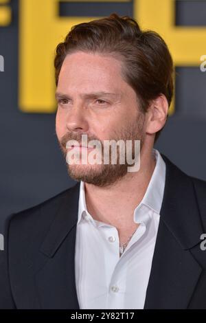 Daniel Brühl BEI der Premiere der HBO Serie 'The franchise' im Paramount Theater. Los Angeles, 01.10.2024 Banque D'Images