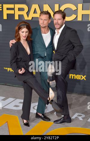 Aya Cash, Billy Magnussen und Daniel Brühl BEI der Premiere der HBO Serie 'The franchise' im Paramount Theater. Los Angeles, 01.10.2024 Banque D'Images