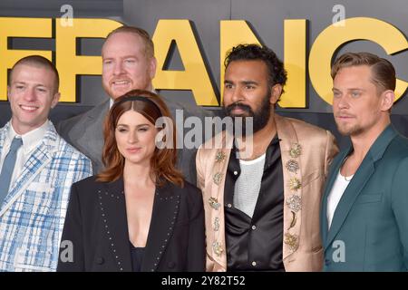 Ruaridh Mollica, Darren Goldstein, Aya Cash, Himesh Patel, Billy Magnussen und Isaac Powell BEI der Premiere der HBO Serie 'The franchise' im Paramount Theater. Los Angeles, 01.10.2024 Banque D'Images