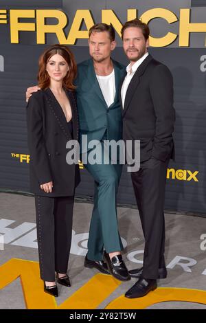 Aya Cash, Billy Magnussen und Daniel Brühl BEI der Premiere der HBO Serie 'The franchise' im Paramount Theater. Los Angeles, 01.10.2024 Banque D'Images