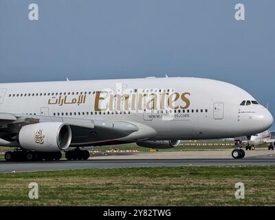 Francfort, Hessen, Allemagne - 7 avril 2024 : Airbus A380-861 A6-CEE Airbus Airbus Airbus A6-EEC FRA Frankfurt Airport Banque D'Images