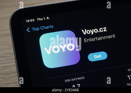 OSTRAVA, RÉPUBLIQUE TCHÈQUE - 1er AOÛT 2024 : App Store avec l'application mobile Voyo de Nova TV Banque D'Images