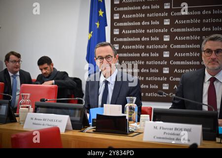 Paris, France. 02 octobre 2024. Audition du ministre français de l’intérieur Bruno Retailleau, à l’Assemblée nationale française, convoqué devant la Commission des lois pour détailler sa feuille de route devant les députés le 2 octobre 2024. Dès son entrée en fonction, le ministre de l’intérieur, ancien sénateur LR, a fixé son cap : le rétablissement de l’ordre et de la sécurité sur le territoire français. Photo de Tomas Stevens/ABACAPRESS. COM Credit : Abaca Press/Alamy Live News Banque D'Images