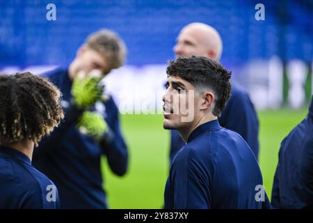 Londres, Royaume-Uni. 02 octobre 2024. Omri Gandelman de Gand photographié lors d'une séance d'entraînement de l'équipe belge de football KAA Gent, mercredi 02 octobre 2024 à Londres. L'équipe se prépare pour le match de demain contre le FC Chelsea britannique, le jour d'ouverture du tournoi de l'UEFA Conference League. BELGA PHOTO TOM GOYVAERTS crédit : Belga News Agency/Alamy Live News Banque D'Images