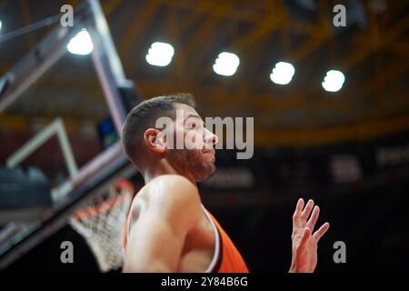 Stefan Jovic de Valencia basket lors de la BKT EuroCup Round 2 de la saison régulière le 2 octobre 2024 au Pabellon Fuente de San Luis (Valence ). Valencia Banque D'Images