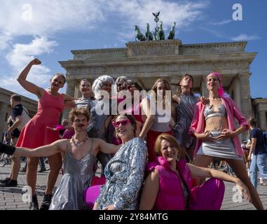 Allemagne, Berlin, 16.09.2023, des pro-avorteurs manifestent à Berlin. Plusieurs centaines de militants anti-avortement ont manifesté en faveur de l’inconditio Banque D'Images