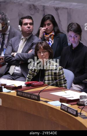 New York, NY - 2 octobre 2024 : Pascale Christine Baeriswyl, Représentante permanente de la Suisse auprès des Nations Unies, prononce un discours lors de la réunion du Conseil de sécurité des Nations Unies au siège de l'ONU à New York. La session s'est concentrée sur l'escalade des hostilités à travers le moyen-Orient, DanOn abordant le besoin urgent de coopération internationale pour stabiliser la région et défendre la sécurité d'Israël dans un contexte de tensions croissantes. (Photo de Luiz Rampelotto/EuropaNewswire) Banque D'Images