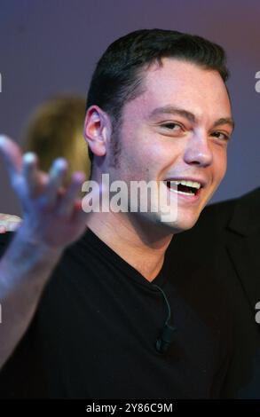 Milan Italie 21/05/2006 : Tiziano Ferro, chanteur italien, pendant l'émission de télévision "Che Tempo che Fà" Banque D'Images