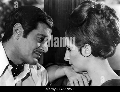 Omar Sherif et Barbra Streisand, photo publicitaire pour Funny Girl, 1968 Banque D'Images