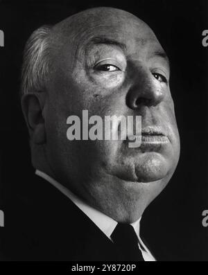 Gros plan sur le célèbre réalisateur Alfred Hitchcock – photo publicitaire « le Maître du Supsense », vers 1960 Banque D'Images