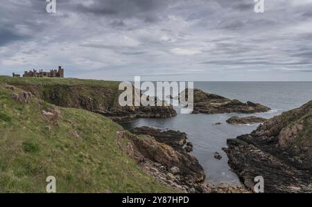 Ruine du nouveau château de Slains près d'Aberdeen. Banque D'Images