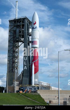 United Launch Alliance (ULA) a préparé sa fusée Vulcan pour le lancement de sa deuxième mission, Cert - 2, à partir du complexe de lancement 41 à la Station spatiale Cape Canaveral, en Floride, le jeudi 3 octobre 2024. Photo de Joe Marino/UPI crédit : UPI/Alamy Live News Banque D'Images