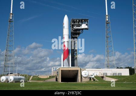 United Launch Alliance (ULA) a préparé sa fusée Vulcan pour le lancement de sa deuxième mission, Cert - 2, à partir du complexe de lancement 41 à la Station spatiale Cape Canaveral, en Floride, le jeudi 3 octobre 2024. Photo de Joe Marino/UPI crédit : UPI/Alamy Live News Banque D'Images